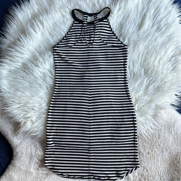 EUC Vans Striped Dress - Picture 2 of 16